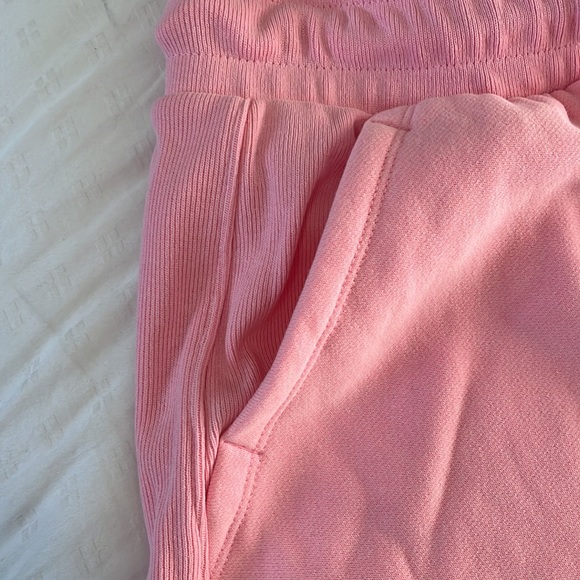 Champion Sweatshorts - Picture 5 of 9